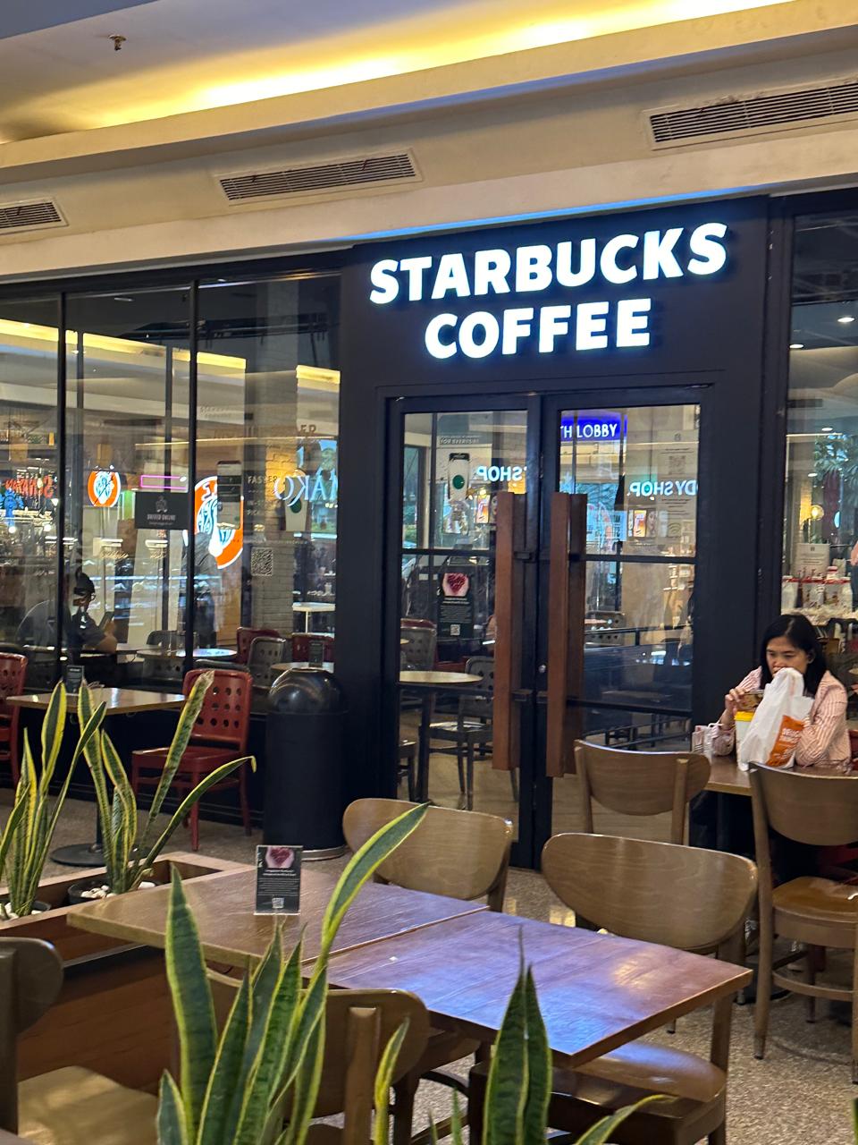 スターバックス