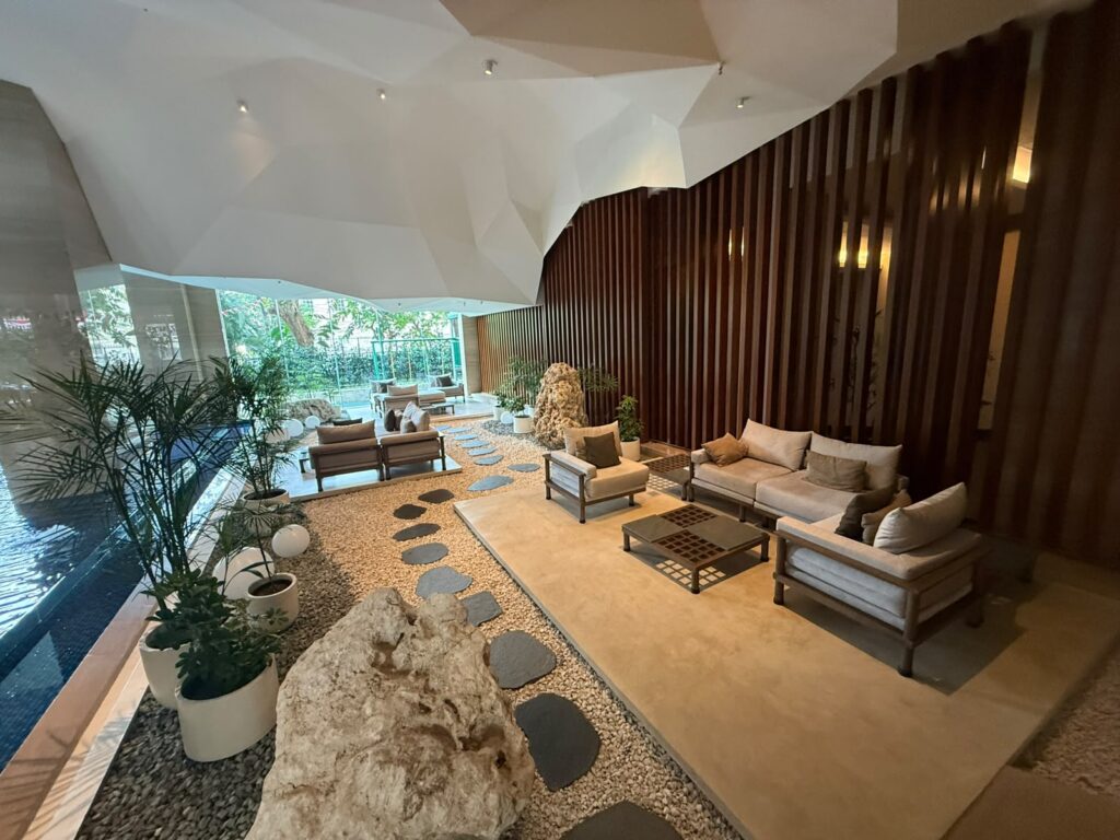 Pakubuwono House ホテルライクな共用部