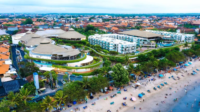 Beachwalk Shopping Center Bali