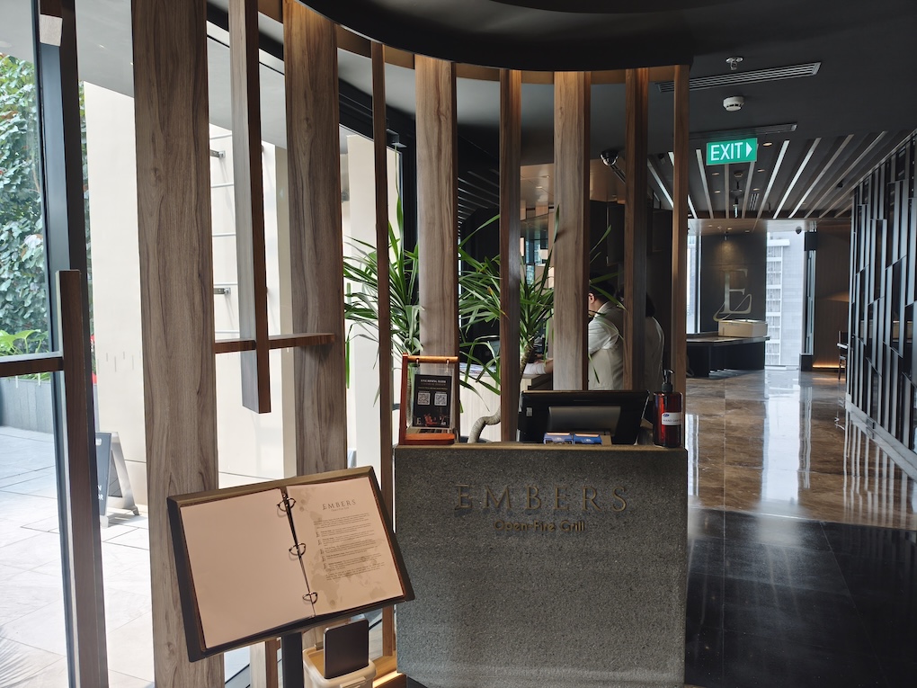 Swissôtel Living Jakarta Mega Kuningan 朝食